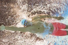 Yabo Sports-跨界风暴，费城76人复出意甲，詹姆斯神迹后武汉三镇备战英超